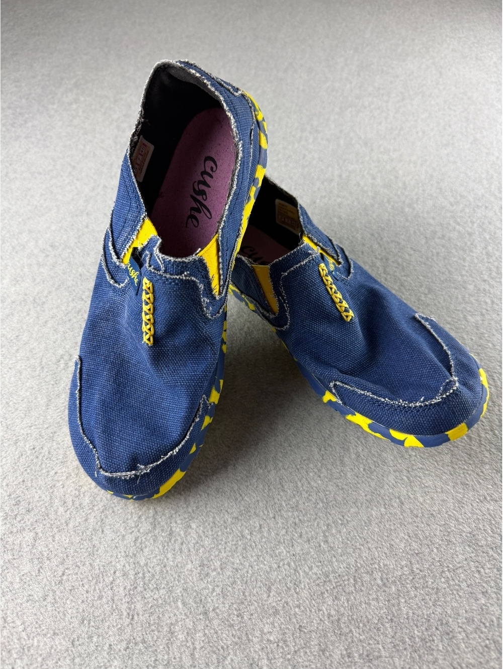 Cushe W Slipper II Womens 9 Blue Yellow Camo Canvas Slip On Shoes